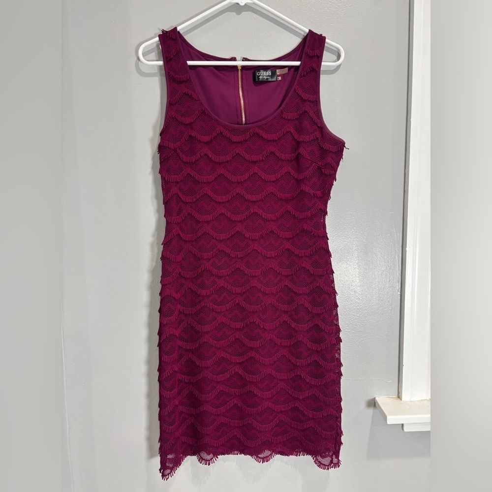 GUESS Sheath Dress Wine Scalloped Women's Size Fringe 8 Sleeveless Short